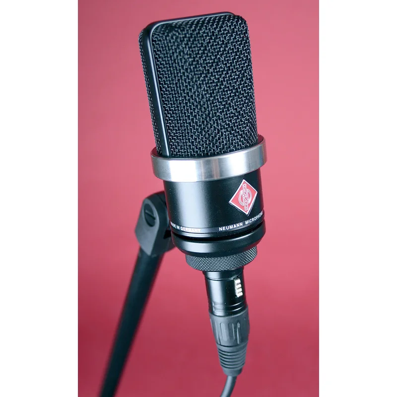 Neumann TLM 102