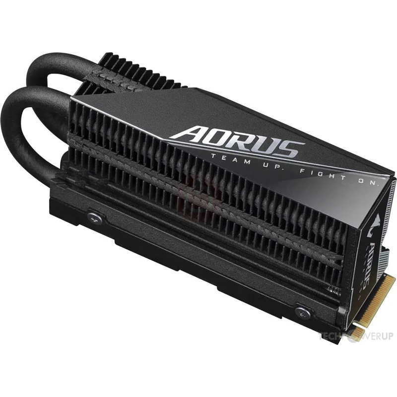 Gigabyte AORUS Gen4 7000s 1TB PCIe 4.0 NVMe M.2 SSD